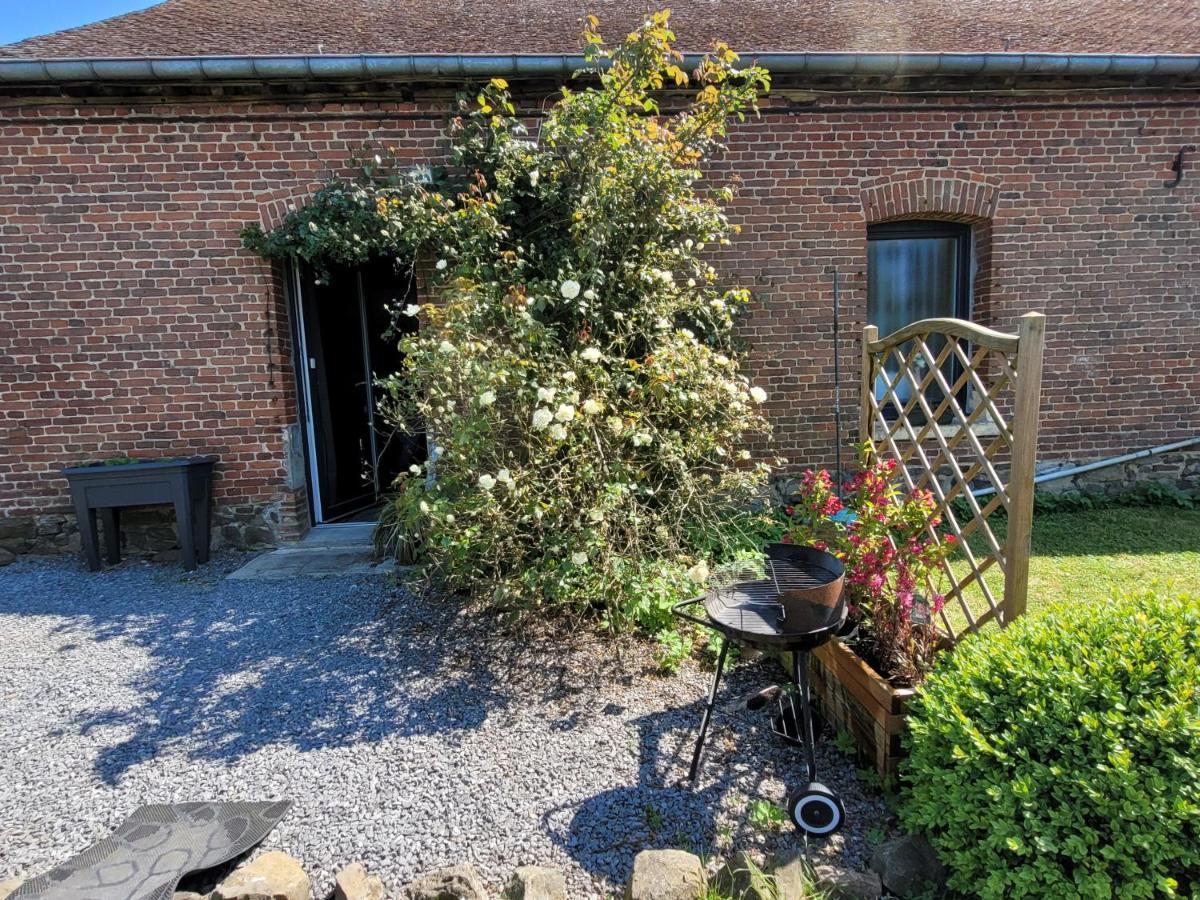 Studio Bienvenue Du Cote De Chez Nous Avec Jardin Privatif Wignehies Ngoại thất bức ảnh